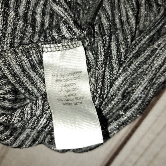 Maurices XL Rouched Side Striped Metallic Top - Picture 7 of 10